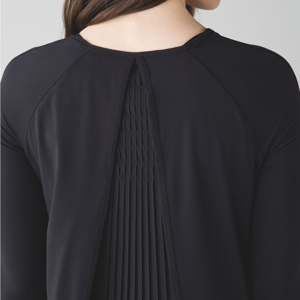 RARE! Lululemon Making Moves Long Sleeve - Black - Picture 2 of 12